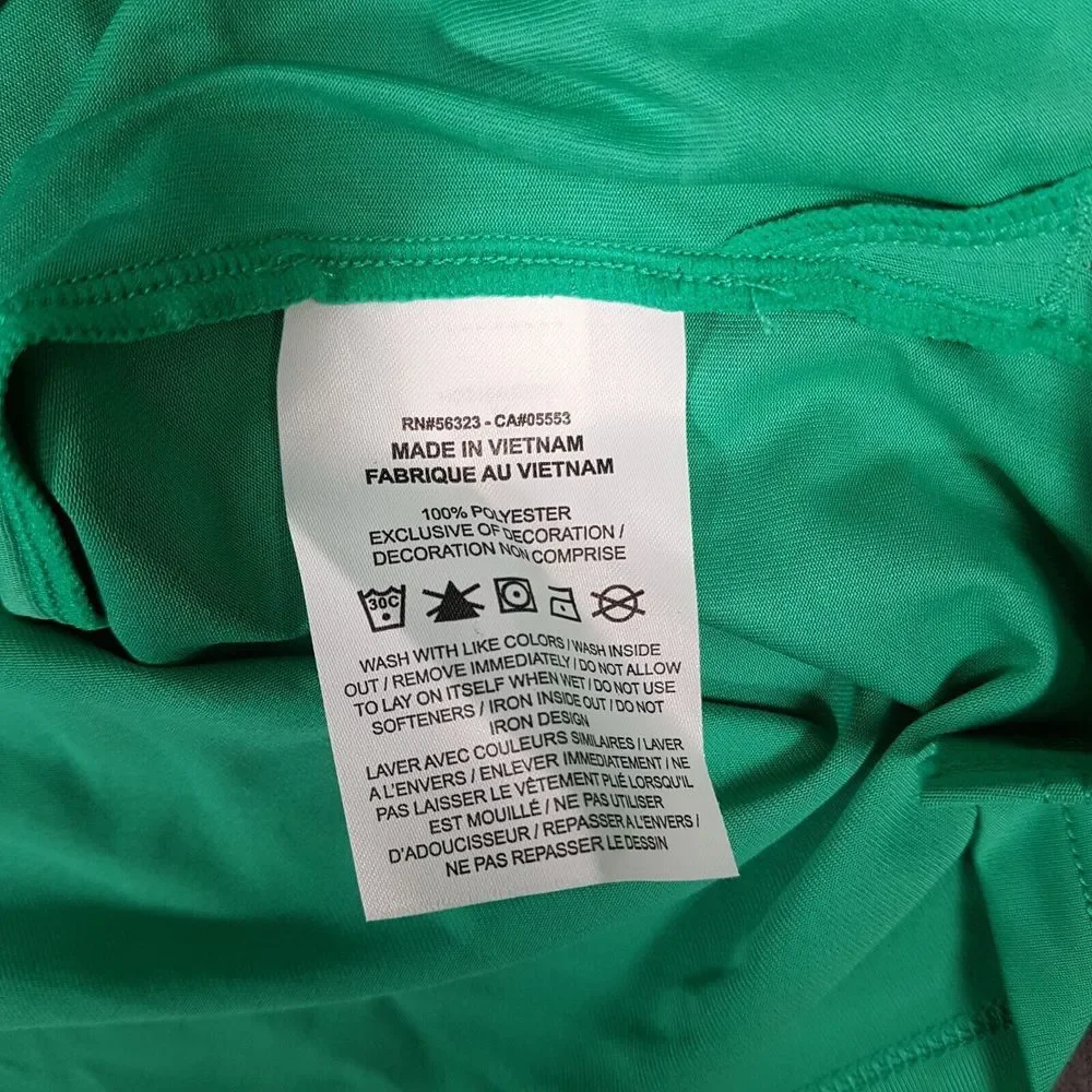 NIKE‎ Dri-FIT Run Division Rise 365 Mens Size MEDIUM Green Running Hiking Active
